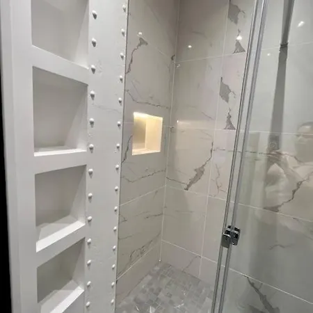 Bright Newly Renovated With Ac * Parigi