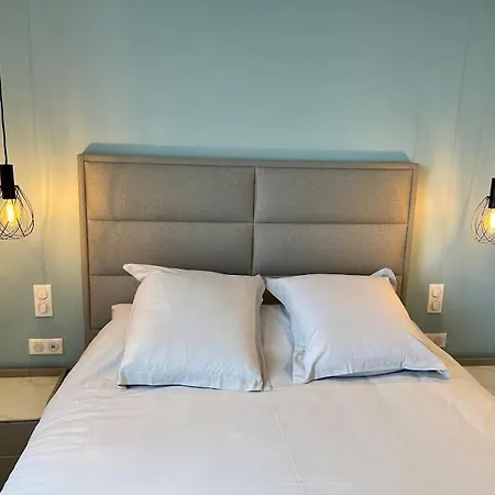 Bright Newly Renovated With Ac Appartamento
