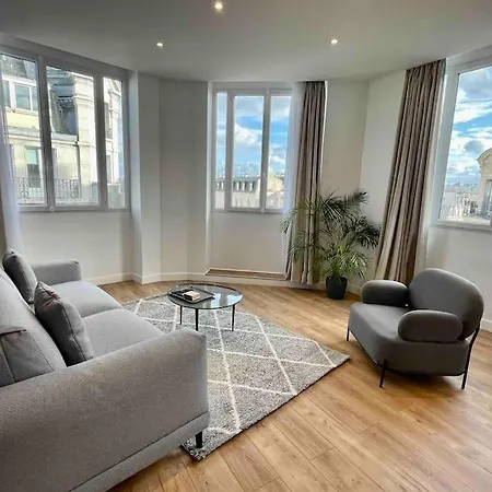 Bright Newly Renovated With Ac Appartamento *